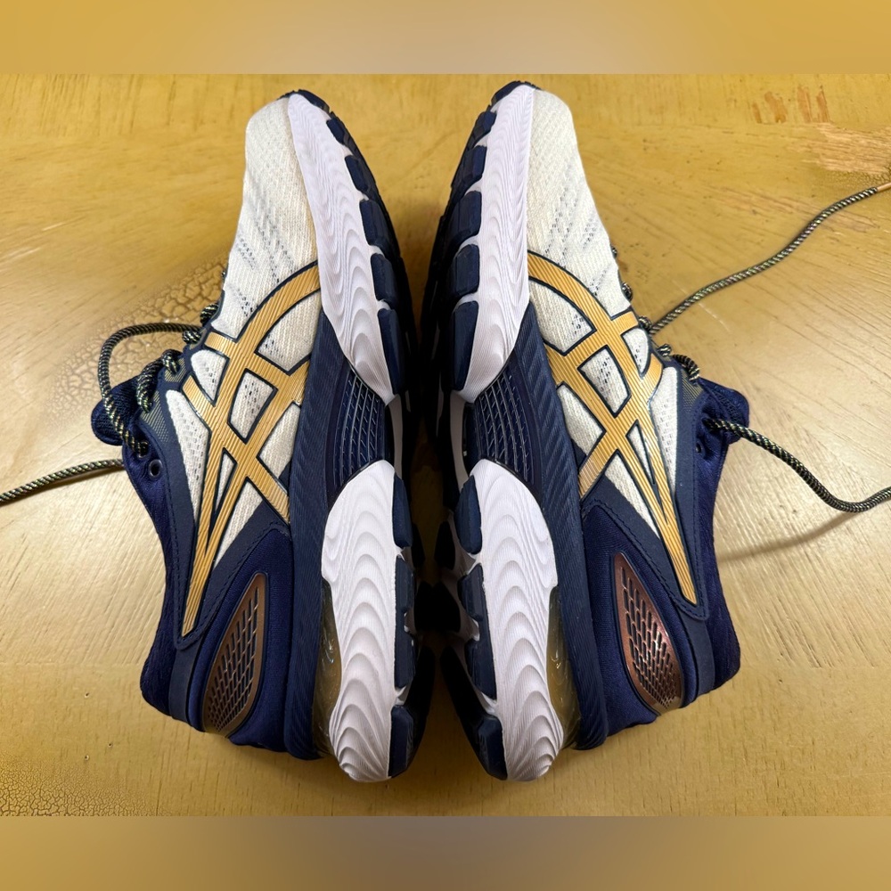 Asics Gel-Nimbus 22 - 1012A807 Running Shoes, Women's Size 9 Navy/White/Gold